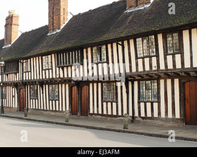 Ansicht einer Zeile Reihenhäuser Stratford-upon-Avon Stockfoto