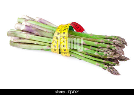 Spargel-Gemüse mit Maßband Stockfoto