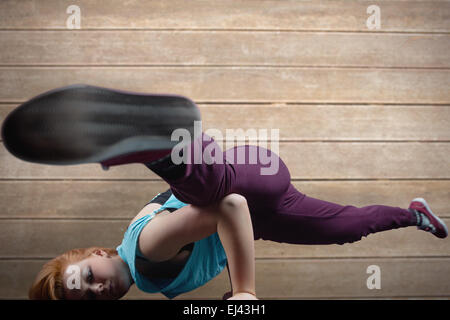 Zusammengesetztes Bild hübsche Pause Tänzerin Stockfoto