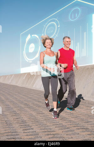 Zusammengesetztes Bild der aktiven senior Couple zum Joggen Stockfoto