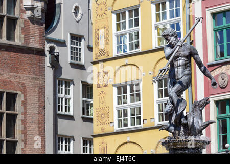 Polen - Stadt Danzig (auch weiß Nas Danzig) in Pommern. Berühmten Neptunbrunnen am Dlugi Targ Quadrat. Stockfoto