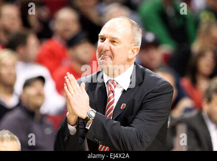 19. März 2015: Ohio State Buckeyes head Coach Thad Matta in der 2. Runde der 2015 NCAA Männer Basketball-Meisterschaften zwischen den Buckeyes und die Virginia Commonwealth University Rams im Moda Center Portland OR Stockfoto