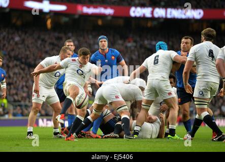 Twickenham, London UK. 21. März 2015. 6 Nations Rugby International. England gegen Frankreich. Ben Youngs (Ang) Credit: Action Plus Sport/Alamy Live News Stockfoto