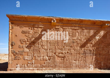 Basrelief an einer Seitenwand der Apedemak (Löwe) Tempel, Musawwarat es-Sufra, Nord Sudan, Afrika Stockfoto