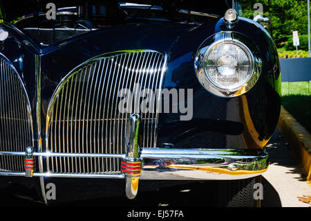 1941 zeigen Lincoln Continental Cabriolet, Oldtimer, Armstrong Straße, Altstadt Fairfax, Virginia Stockfoto