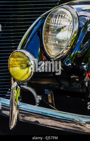 1938 Delux Ford Fordor, Oldtimer Show, Armstrong Straße, Altstadt Fairfax, Virginia Stockfoto