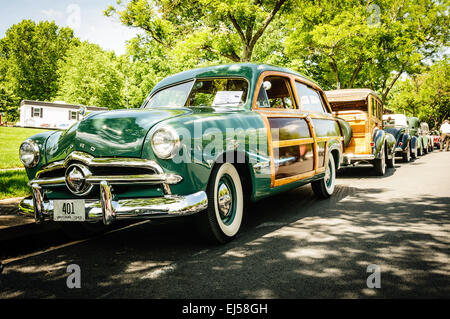 1949 Ford Woody Kombi, Oldtimer Show, Armstrong Straße, Altstadt Fairfax, Virginia Stockfoto