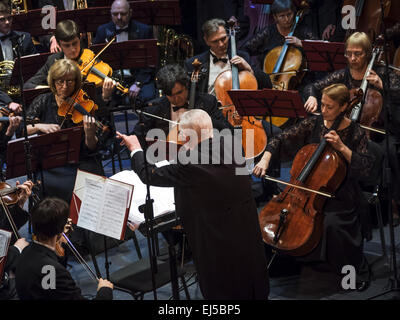 Nationalorchester Präsidenten der Ukraine. 21. März 2015. 21. März 2015 in Kiew statt 14 internationales jazz-Festival "Einheit" © Igor Golovniov/ZUMA Draht/Alamy Live News Stockfoto