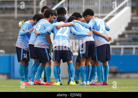 NHK Spring Mitsuzawa Fußballstadion, Kanagawa, Japan. 21. März 2015. Y.S.C.C.Y.S.C.C.Yokohama Team-Gruppe, 21. März 2015 - Fußball /Soccer: 2015 J3 League match zwischen Y.S.C.C.Yokohama 0-1 FC Machida Zelvia im NHK Spring Mitsuzawa Fußballstadion, Kanagawa, Japan. © Sho Tamura/AFLO SPORT/Alamy Live-Nachrichten Stockfoto