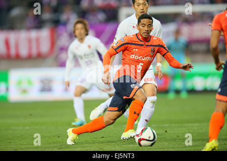 Carlinhos (Ardija), 21. März 2015 - Fußball /Soccer: 2015 J2 League match zwischen Omiya Ardija 2-1 Kyoto Sanga im Nack5 Stadion Omiya, Saitama, Japan.  (Foto von YUTAKA/AFLO SPORT) [1040] Stockfoto