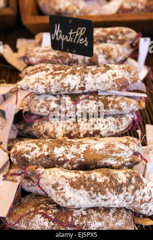 Französische Wurst im freien Stall-Frankreich, Europa Stockfoto