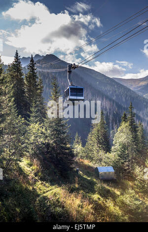 Seilbahn in Kasprowy Wierch Spitze in der hohen Tatra, Polen. Stockfoto