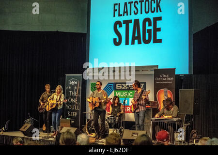 Austin, Texas, USA. 20. März 2015. Am 19.-21. März 2015 spielt Live-Musik an der Flatstock und Music Gear Expo auf dem SXSW in Austin Texas USA Credit: Jon-Paul Jones/Alamy Live News Stockfoto