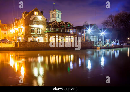 Fluß Frome in der Nacht fotografiert von Wareham Kai Dorset England UK Europe Stockfoto