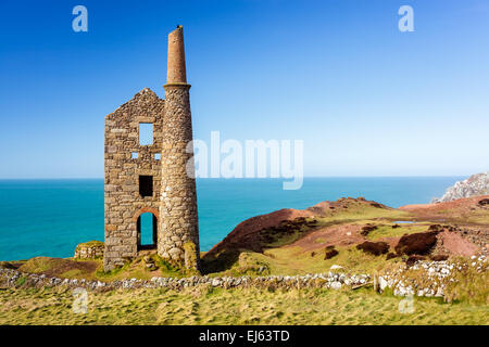 Wheal Owles auf Botallack als Drehort für die fiktive Wheal Leisure in der Fernsehserie 2015 Poldark verwendet Stockfoto