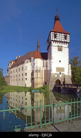 Blatna - Südböhmen Wasserburg Stockfoto