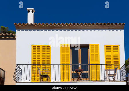 Mallorca Cala Ratjada Fassaden Rajada in Capdepera Mallorca Stockfoto