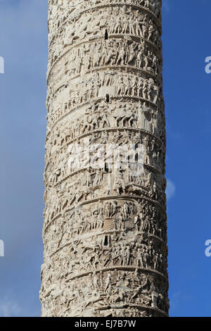 Italien. Rom. Spalte von Marcus Aurelius. Szene aus den Marcomannics kriegen. Detail Sperial Relief. Errichtet, 180-196. Stockfoto