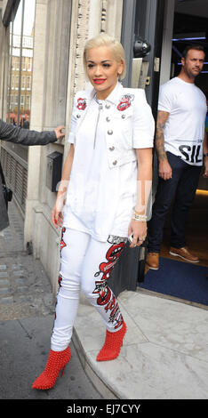 Iggy Azalea und Rita Ora in London Featuring: Rita Ora wo: London, Vereinigtes Königreich: 18 Sep 2014 Stockfoto