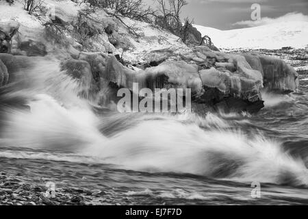 Brecher, See Tornetraesk, Lappland, Schweden Stockfoto