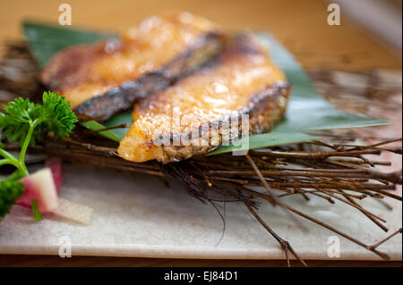 Japanisches Teppanyaki gebratener Kabeljau Stockfoto