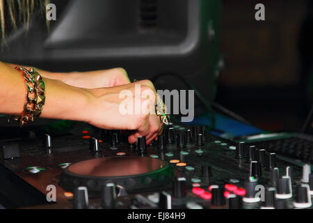 Disco Partys DJ. Sound-equipment Stockfoto