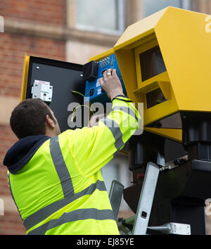 Digitale Blitzer installiert wird Stockfoto