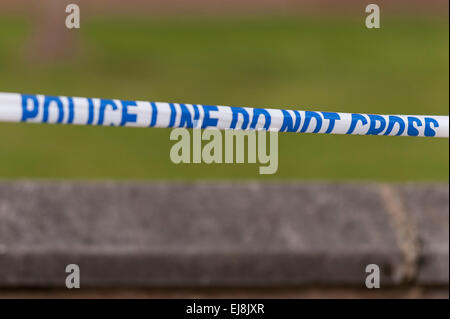 Bermondsey, London UK. 23. März 2015.  Den Royal Logistik Corp Bombe Abfallbehälter ist Teilnahme an der Stelle ein WWII-Blindgänger gefunden auf einer Baustelle am Grange Walk.  Alle Straßen in der unmittelbaren Umgebung wurden für den Verkehr geschlossen und Bewohner gebeten, um von der Polizei zu verlassen. Bildnachweis: Stephen Chung/Alamy Live-Nachrichten Stockfoto