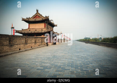 Xian-Landschaft an der alten Stadtmauer Stockfoto