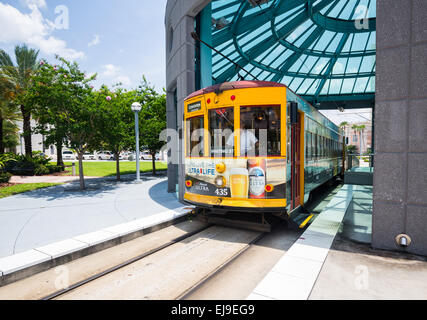 TECO-Triebwagen nach Ybor City in Tampa Stockfoto