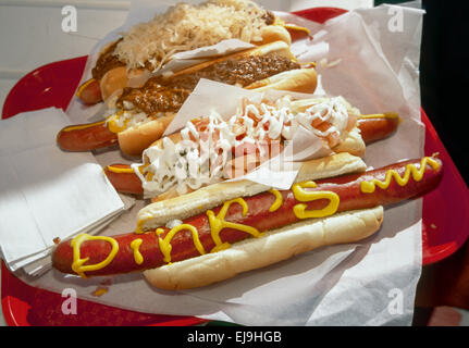 Los Angeles, Ca - 24. Juli: Pink's Hot Dogs feiert ihren 65 Jahr in Hollywood in Los Angeles, Kalifornien am 24. Juli 1999. Stockfoto