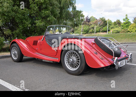 Red Morgan Plus 4 aus dem Jahr 1957, Cabrio 2 Sitzer Auto, in Taupo, Neuseeland. Stockfoto