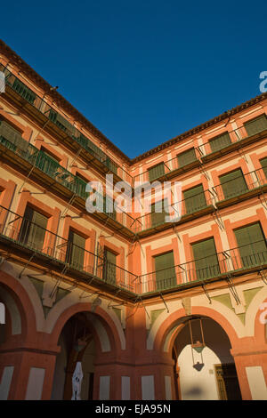 Plaza De La Corredera, Corredera-Platz Ecke, Andalusien, Spanien Stockfoto