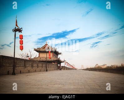 Stadtmauer von Xian Stockfoto