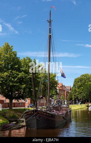 Segelschiff im Falderndelft Stockfoto