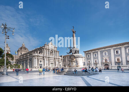 Piazza del Duomo in Catania Stockfoto