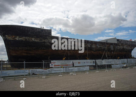 Adelaide, Australien. 24. März 2015. Stadt von Adelaide in Sunderland UK 1864 erbaut ist einer von zwei Überlebenden zusammengesetzte Klipper zusammen mit der Cutty Sark, die im Trockendock in Adelaide wiederhergestellt wird. Stadt von Adelaide Passagierservice zwischen dem Vereinigten Königreich und South Australia zur Verfügung gestellt und ist benannt nach der Stadt von Adelaide Stockfoto