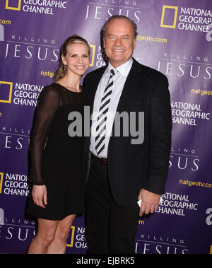 New York, New York, USA. 23. März 2015. Schauspieler KELSEY GRAMMER und seine Frau KAYTE WALSH besuchen die Weltpremiere von "Killing Jesus" in der Alice Tully Hall im Lincoln Center statt. Bildnachweis: Nancy Kaszerman/ZUMAPRESS.com/Alamy Live-Nachrichten Stockfoto