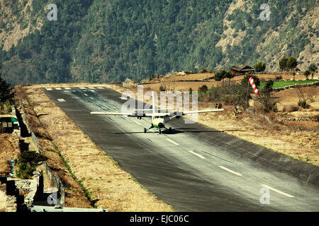 Flughafen in Lukla Stockfoto