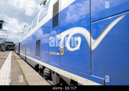 Der Hochgeschwindigkeitszug TGV soll aus Stuttgart für eine Reise nach Paris zu fahren. Stockfoto