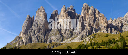 Geisler-Bergen in den Dolomiten in Italien Stockfoto