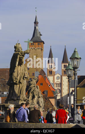 Panoramablick über die Stadt Würzburg in Bayern Stockfoto