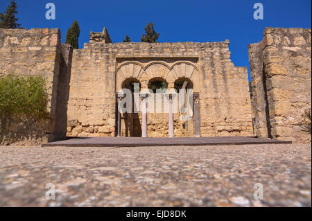 Obere Basilika Gebäude auf archäologische Website von Medina Azahara, Madinat al-Zahra, in der Nähe von Córdoba, Andalusien, Spanien Stockfoto