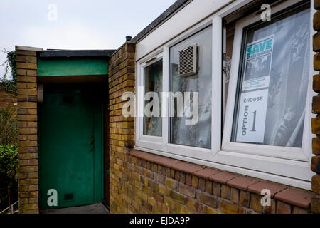 Cressingham Gärten Wohnsiedlung in Tulse Hill am Rand der Brockwell Park, Pläne für Sanierung sind dagegen von den Bewohnern Stockfoto