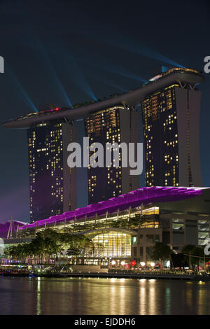 Marina Bay acht o-Clock Laser Light Show, Singapur. Stockfoto