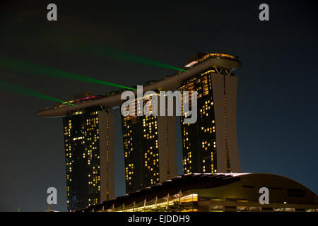 Marina Bay acht o-Clock Laser Light Show, Singapur. Stockfoto