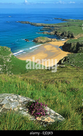 idyllischer Strand in der Nähe von Melmore Head an der nördlichen Küste des County Donegal, Irland Stockfoto