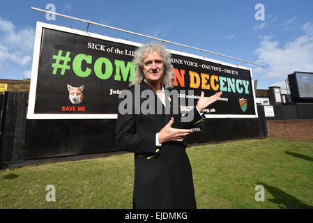 London, UK. 24. März 2015. Queen Sie-Gitarrist BRIAN MAY um Kampagne BILLBOARD bei Vauxhall, London zu enthüllen. Bildnachweis: Siehe Li/Alamy Live News Stockfoto