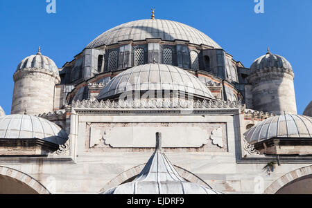 Kuppel des Sehzade Moschee in Istanbul, Türkei. Stockfoto