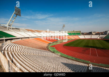 Alten Puskas Ferenc-Fußball-Stadion in Budapest, Ungarn. Stockfoto